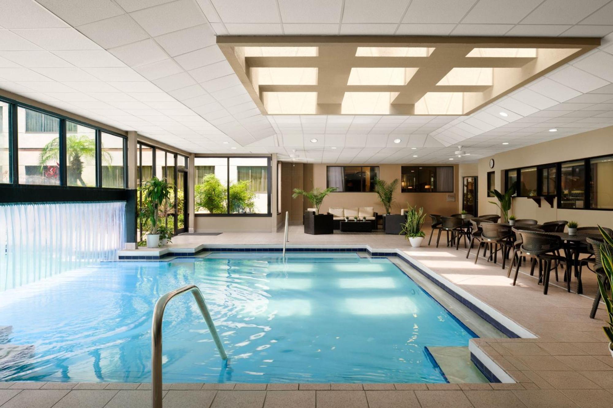 Sheraton Airport Hotel